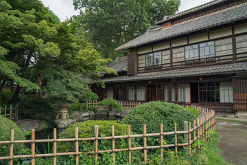 Fototapeta na wymiar 旧宅 豪邸 私邸 日本建築