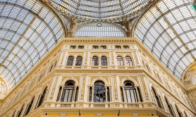 Obraz premium Galleria Umberto I à Naples