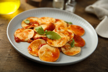 Pasta with homemade tomato sauce