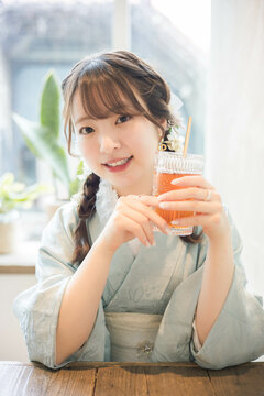浴衣女性ポートレート