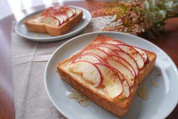 Apple Toast 3
アップルトースト 3
