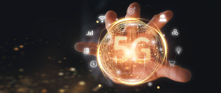Close up Man hand show 5G logo connect to cloud  Digital transformation, new technology and business process strategy, automate operation, customer service management, social network.