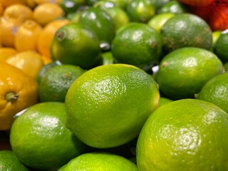 Retail produce limes close up