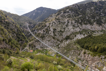 Fototapeta na wymiar view of the Tibetan bridge in Castelsaraceno, Basilicata, Italy