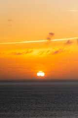 沈む太陽