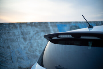 自動車のウィング