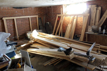 Working mess in the basement of a private house.