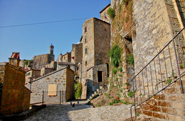 Fototapeta na wymiar Sorano, borgo della Maremma toscana.