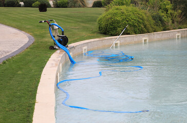 pump with hose for pool cleaning