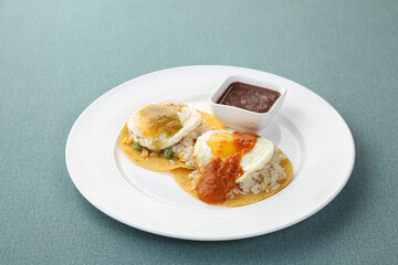 Mexican breakfast divorce eggs (huevos divorciados)