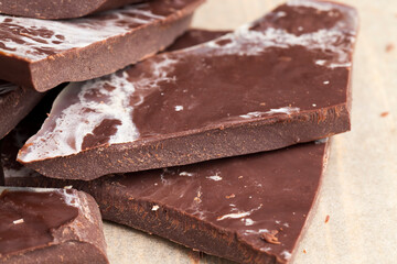 chocolate with cocoa and a high content of cocoa butter