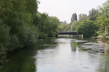 La rivière Voiselle dans Bourges, ville de Bourges, département du Cher, France