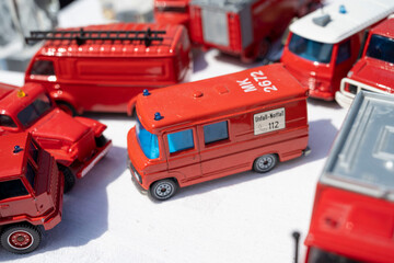 camion de pompier jouet miniature