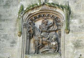 Bas-relief Saint-Martin beffroi de Cambrai