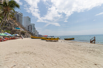 Fototapeta na wymiar SANTA MARTA, COLOMBIA - Rodadero Beach landscape in sunny day