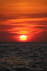 Fototapeta na wymiar Sunset On An Ocean