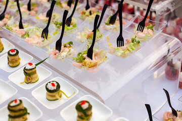 Bite-Size Grilled Zucchini Roll-Up and shrimp in pink sauce, an easy and tasty appetizer