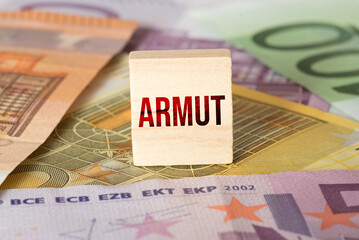Euro Geldscheine und die Armut