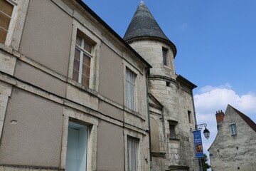 Fototapeta na wymiar Le musée Esteve, dans l'hotel des echevins, vue de l'extérieur, ville de Bourges, département du Cher, France