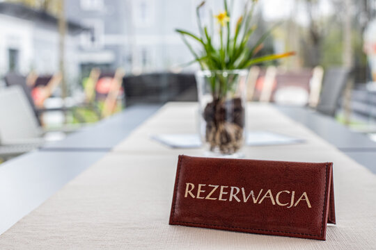 Restauracja, rezerwacja stolika restauracyjnego