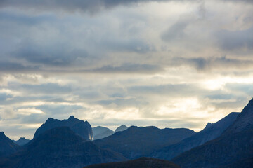 Obraz premium Autumn landscape and beach in Lofoten Islands, Northern Norway