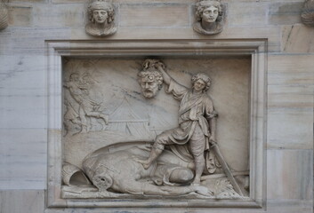Fototapeta na wymiar Sculptures on Milano, Dome, Lombardy, Italy