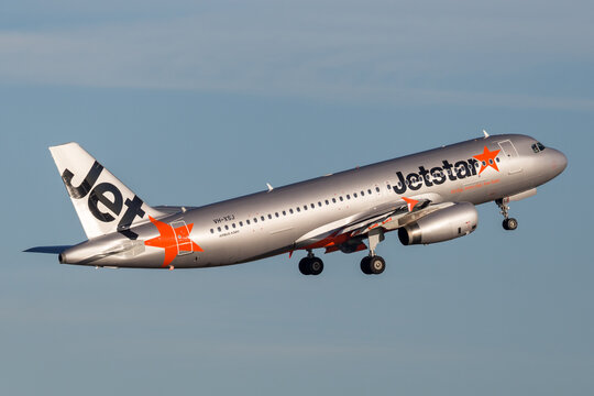 Sydney, Australia - May 5, 2014: Jetstar Airways Airbus A320 airliner taking off from Sydney Airport.