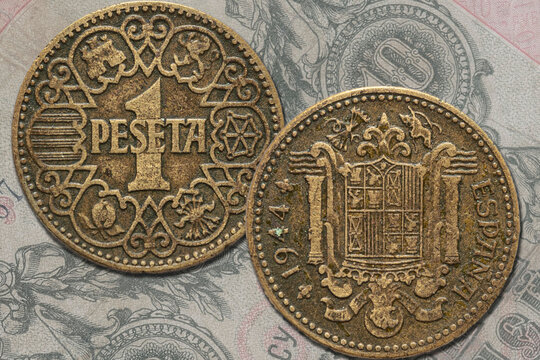 Spanish peseta coin obverse and revese. Currency of Spain