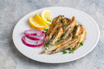 Fried Anchovies (Turkish Name: Hamsi Tava)