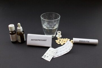 Picture of anxiolytics, antidepressants and sleeping pills. Addiction, abuse and abstinence in the new millennium.