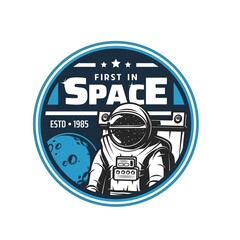 Fototapeta Astronaut in space vector icon. Planets and stars of galaxy universe, Moon and spaceman with spacesuit and helmet. Astronomy science, cosmos travel and space adventure isolated round icon obraz