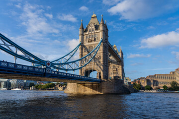 Fototapeta na wymiar Tower Bridge with a Blue Sky