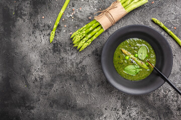 asparagus and spinach and spinach soup. Clean eating, dieting, vegan, vegetarian, healthy food concept. Flat lay. Banner. Top view