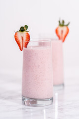 Strawberry banana smoothie