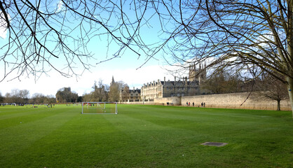 Fototapeta premium A green British park in Oxford city