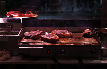 chuletones de carne de vaca a la plancha