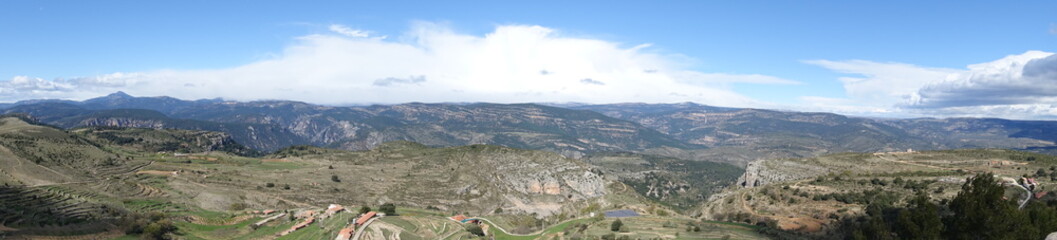 Fototapeta na wymiar panorámica montañas Castellón