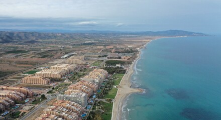 Fototapeta premium bord de mer à marina d'or, au nord de valencia en Espagne dans la commune d'Oropesa del mar 