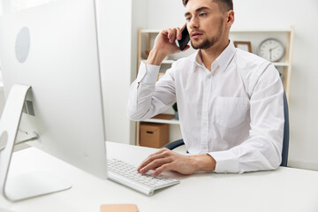 Fototapeta premium businessmen office worker in a white shirt emotions technologies