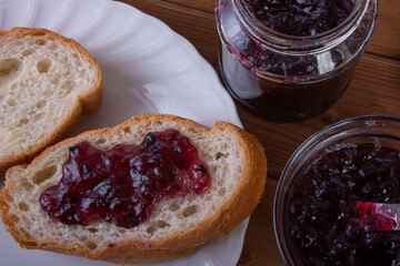 パンとジャム