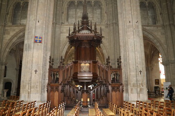 La cathédrale Saint Etienne, cathédrale de Bourges, intérieur de la cathédrale, ville de...