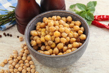 Boiled chickpea in the bowl