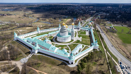 The Resurrection New Jerusalem Monastery is a historically Stavropol monastery of the Russian Orthodox Church in the city of Istra , Moscow region - 502512850