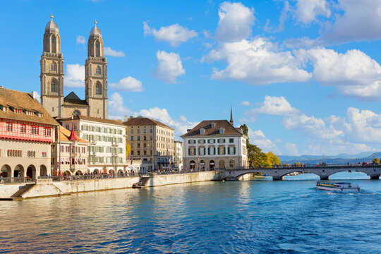Skyline von Z&uuml;rich am Abend, Schweiz