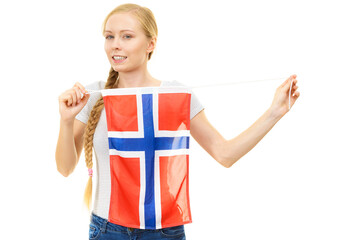 Young female with norwegian flag