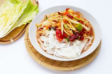Spicy green papaya salad with vermicelli.