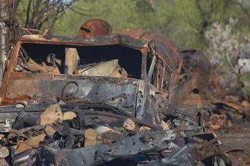 Disposal of Russian unexploded ordnance by the Chernihiv pyrotechnic squad