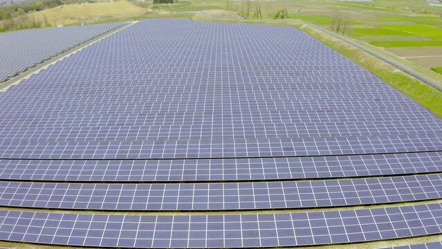 太陽光　ソーラーパネル　再生エネルギー　脱炭素