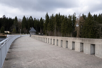 Fototapeta premium Talsperre Neunzehnhain II im Erzgebirge