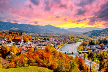 Blick über Bad Tölz, Deutschland 